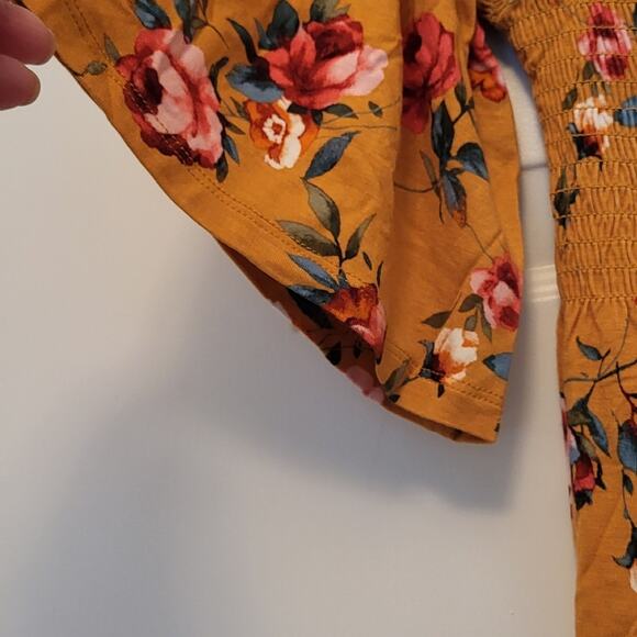 BOHO Shirt by Ricki's Floral Off Shoulder Style Size S/P - Picture 4 of 11